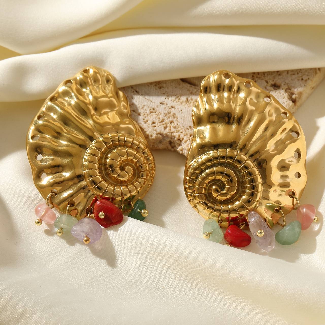 BOUCLES D'OREILLES