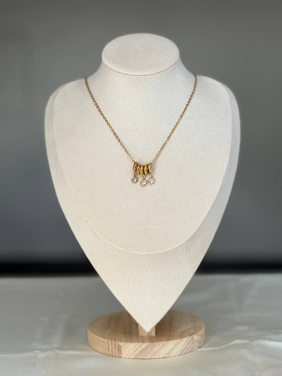Collier Louisa